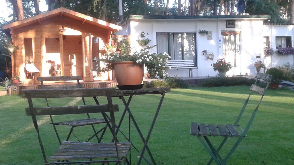 Helpende Hand Vila Oelegem Exterior foto
